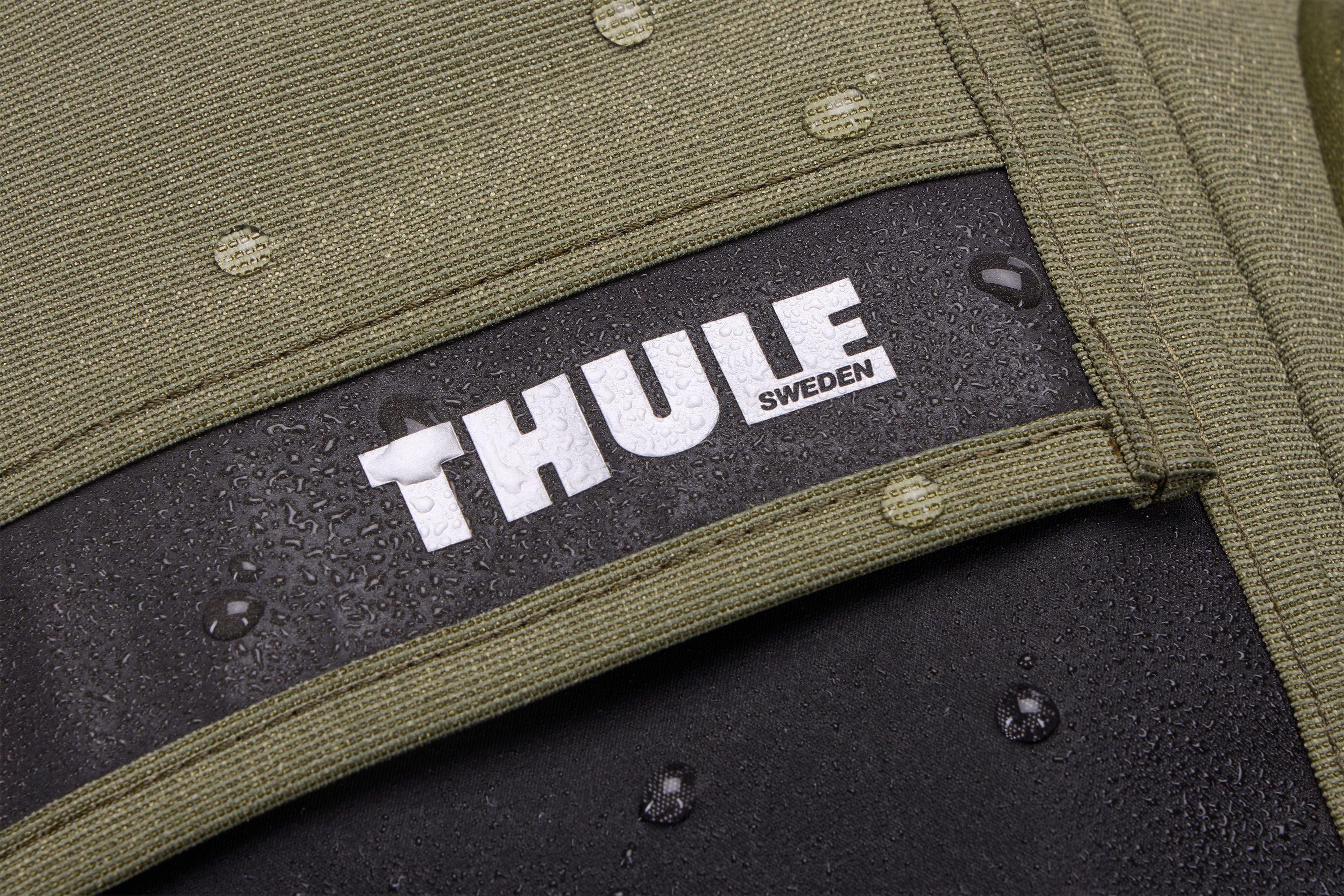 Thule Paramount commute bike backpack 20L feature