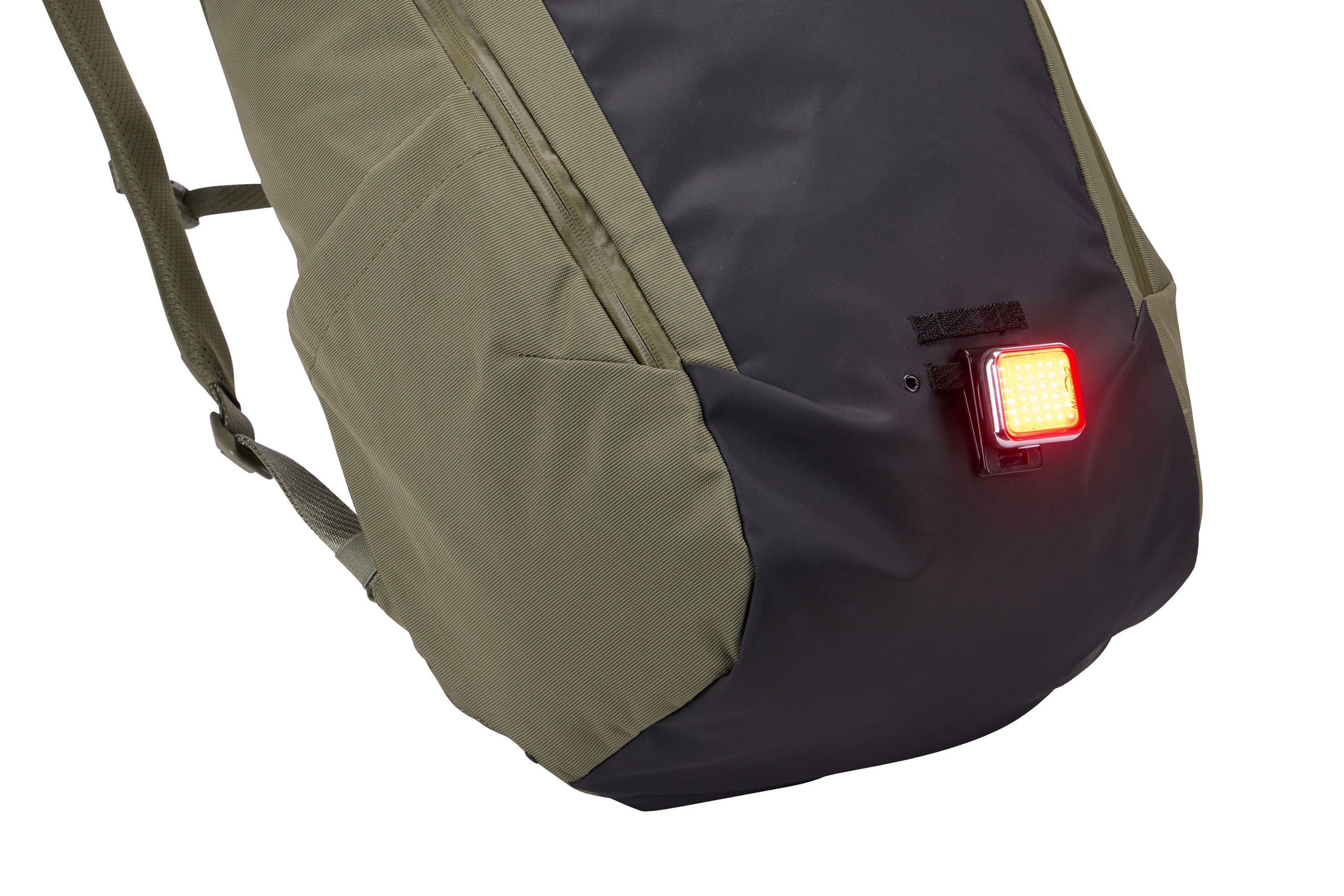Thulke Paramount commute bike backpack 28L feature