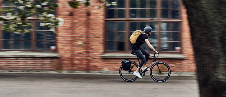 4 Ways to Make Bike Commuting Easier for You